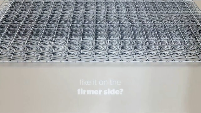 558076483