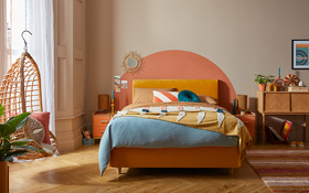 Sink In Snoozers Mattress Dressed Front