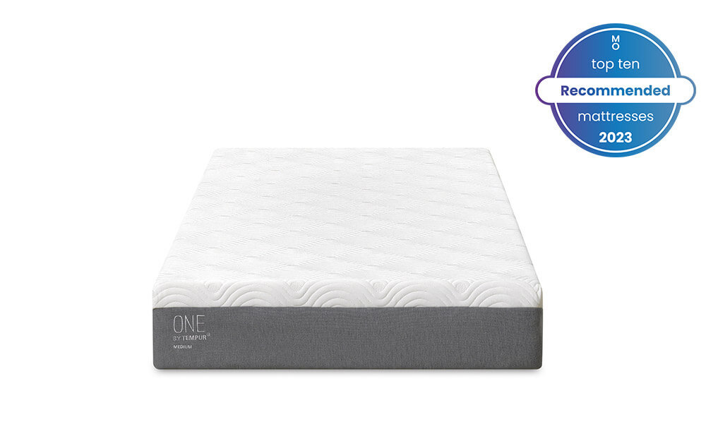 Tempur One Medium Front 2023